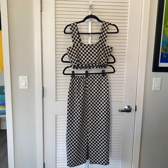 LALA ORIGINAL: Looking Good Print Top + Skirt Set in Checkerboard, Size S - Picture 2 of 16